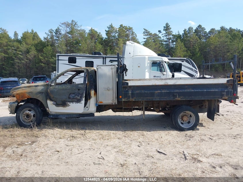 2017 Ram 5500 Chassis St/Slt VIN: 3C7WRNCL9HG686634 Lot: 12544925