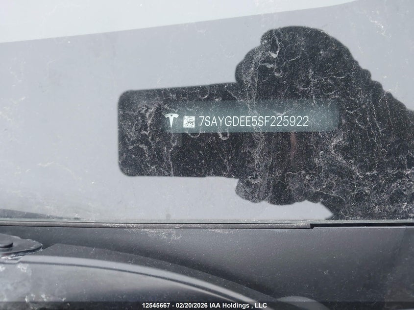 2025 Tesla Model Y Long Range VIN: 7SAYGDEE5SF225922 Lot: 12545667