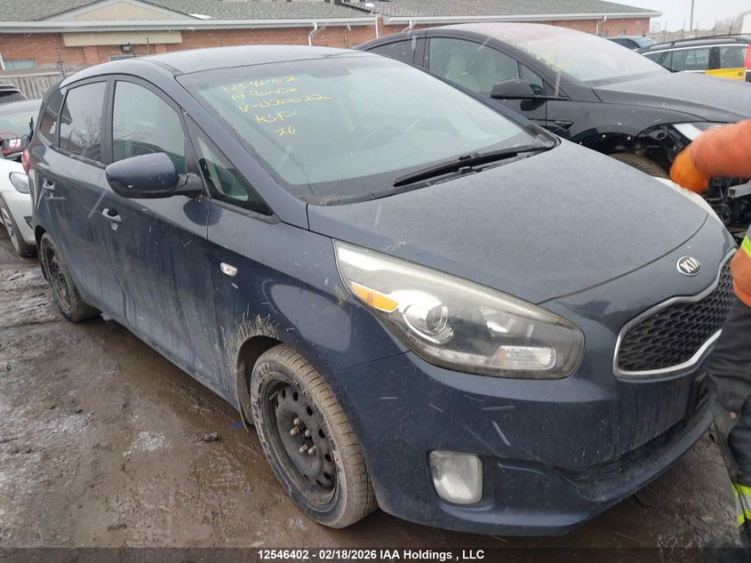 KNAHT8A32E7020022 KIA RONDO Photo 1