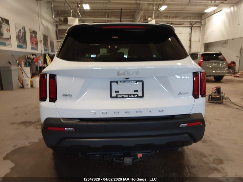 2022 Kia Sorento Lx VIN: 5XYRGDLC1NG111870 Lot: 12547828