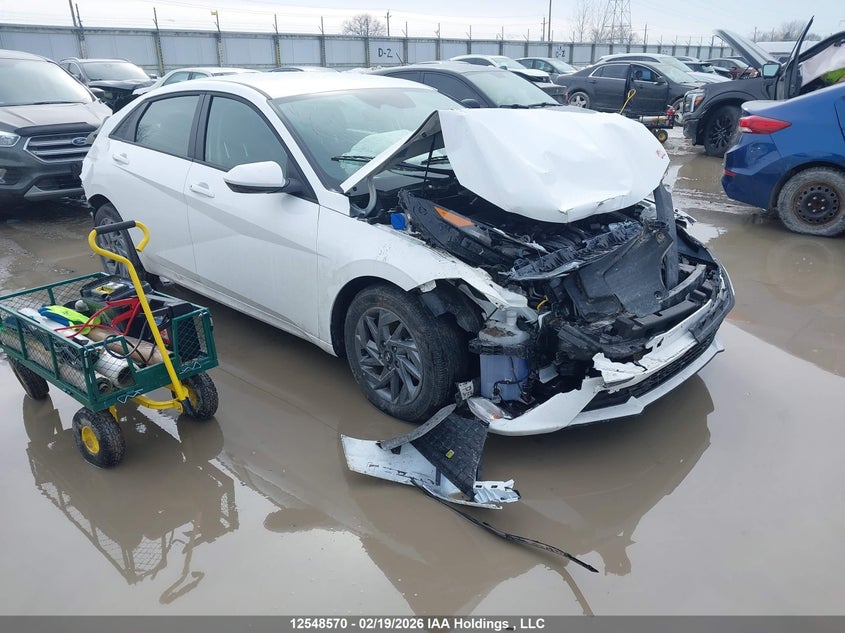 2025 HYUNDAI ELANTRA SEL SPORT