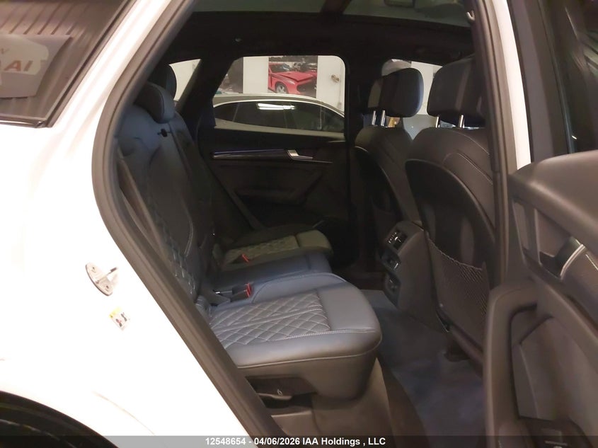 2025 Audi Sq5 Premium VIN: WA1A4AFY1S2055666 Lot: 12548654