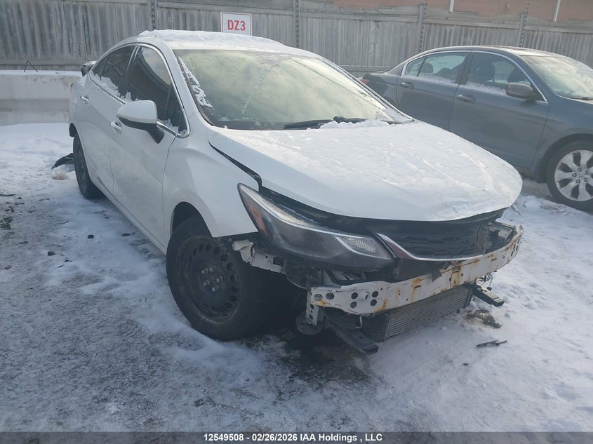 1G1BF5SM1J7197556 2018 Chevrolet Cruze Premier Auto auction photo 1