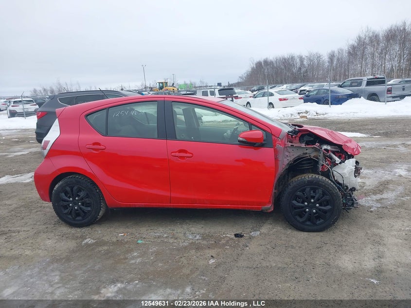 2013 Toyota Prius C VIN: JTDKDTB37D1527958 Lot: 12549631