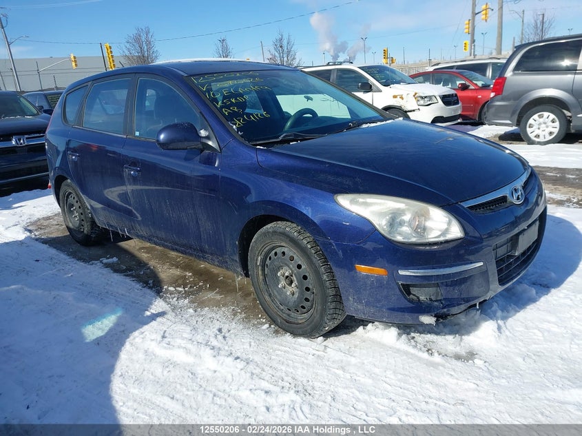 KMHDB8AE2AU070626 HYUNDAI ELANTRA TOURING Photo 1