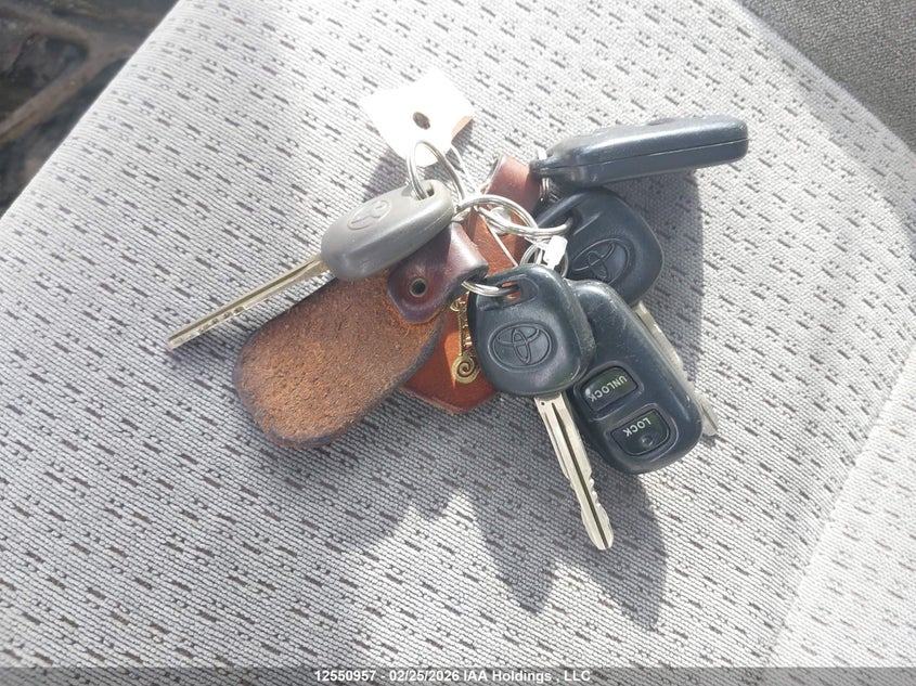 2005 Toyota Corolla Ce/Le/S VIN: 2T1BR32E05C865556 Lot: 12550957