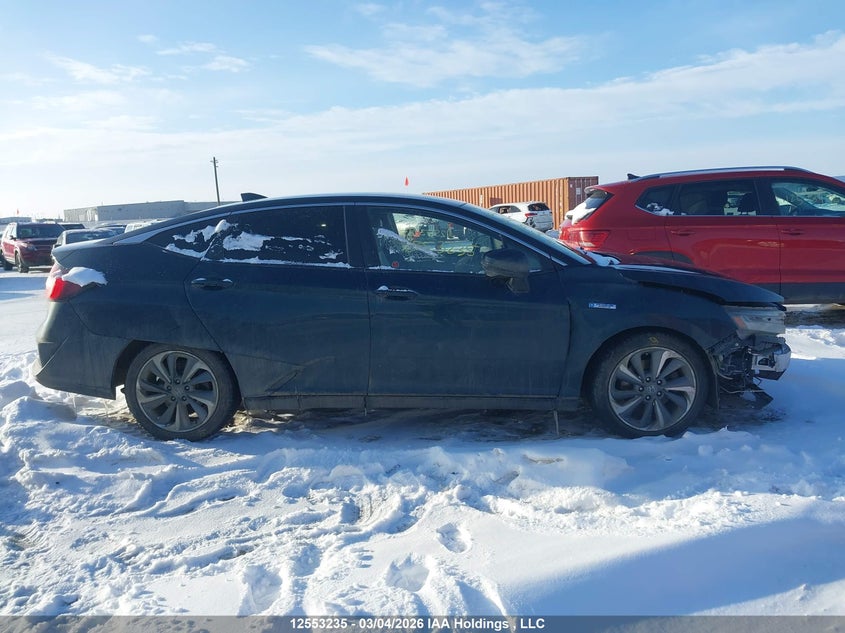 2018 Honda Clarity Plug-In Hybrid Touring VIN: JHMZC5F39JC800114 Lot: 12553235