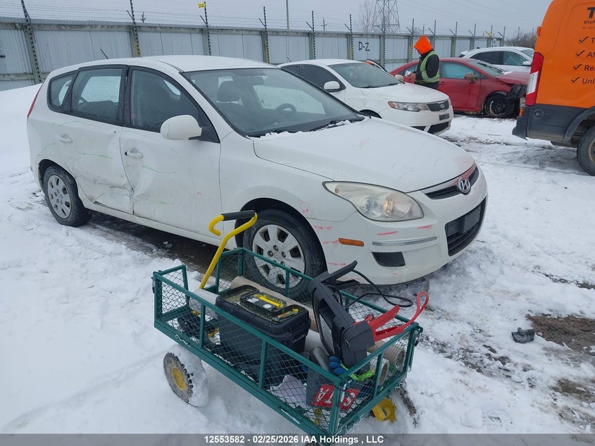 KMHDB8AE8BU094835 HYUNDAI ELANTRA TOURING Photo 1
