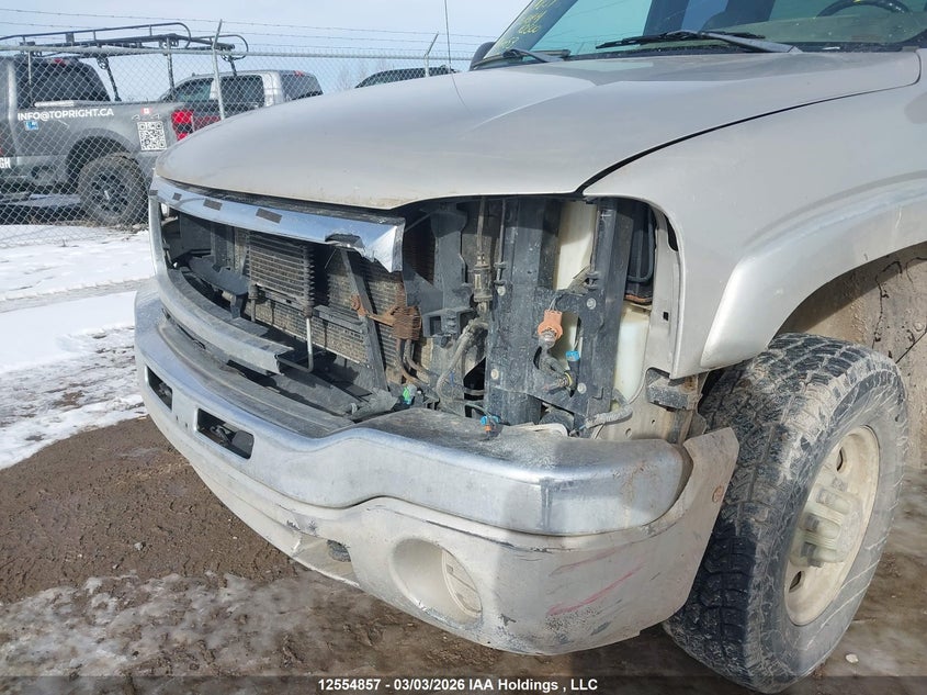 2006 GMC Sierra K2500 Heavy Duty VIN: 1GTHK29U96E176653 Lot: 12554857