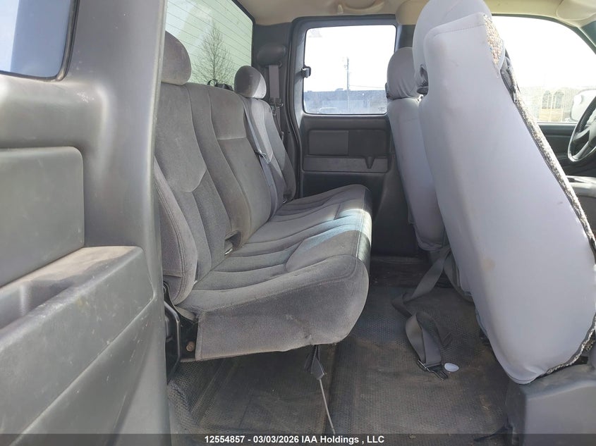 2006 GMC Sierra K2500 Heavy Duty VIN: 1GTHK29U96E176653 Lot: 12554857