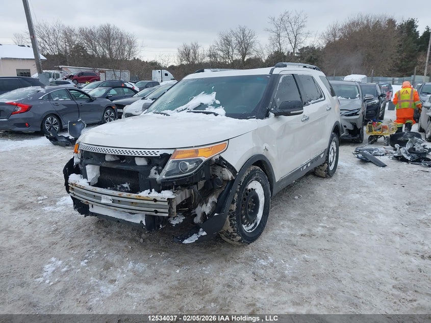 2014 Ford Explorer, Удар спереди, IAAI, VIN 1FM5K8D83EGC41219 — фото 2