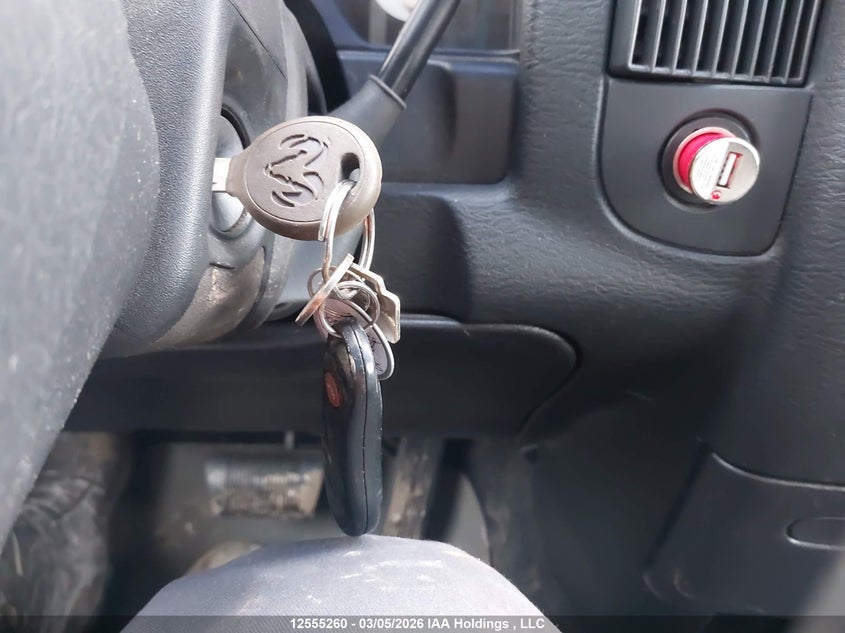 2002 Dodge Ram 1500 VIN: 1D7HU18N82S680174 Lot: 12555260