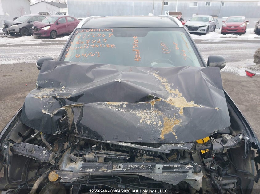 2020 Mitsubishi Outlander Sel/Gt/Fe VIN: JA4J24A5XLZ608425 Lot: 12556248