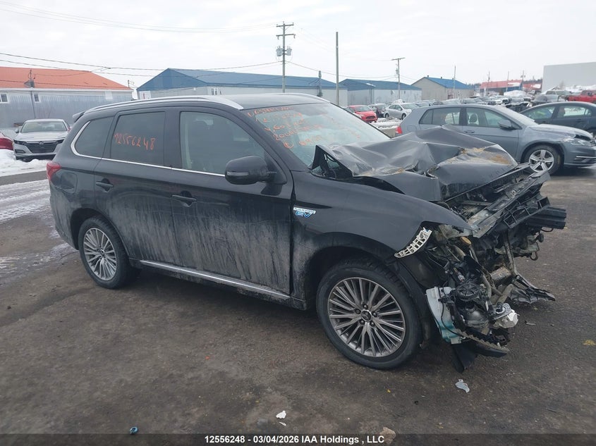 2020 Mitsubishi Outlander Sel/Gt/Fe VIN: JA4J24A5XLZ608425 Lot: 12556248