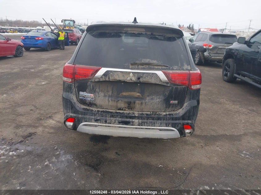 2020 Mitsubishi Outlander Sel/Gt/Fe VIN: JA4J24A5XLZ608425 Lot: 12556248