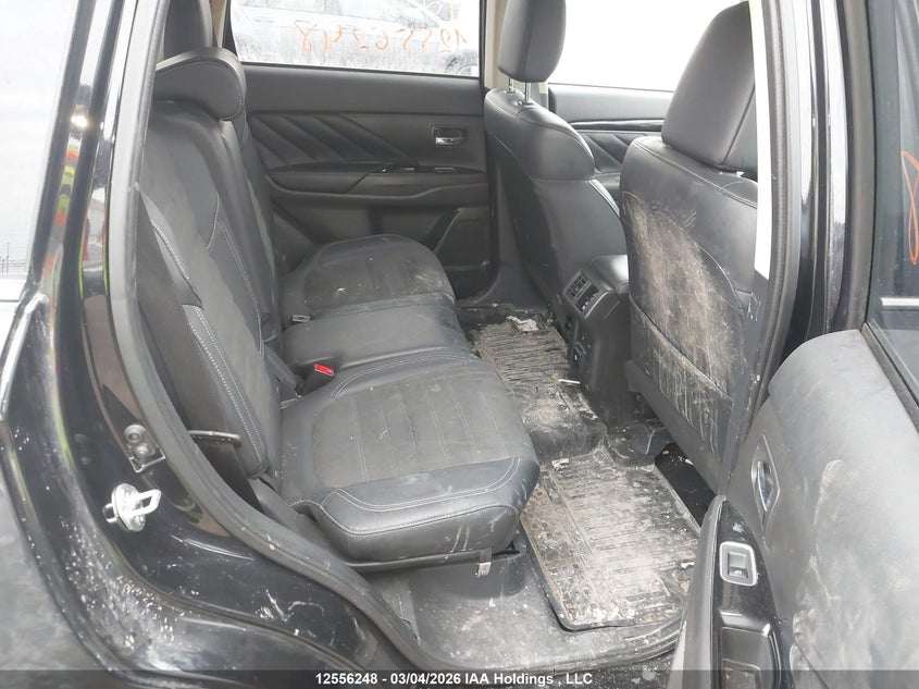 2020 Mitsubishi Outlander Sel/Gt/Fe VIN: JA4J24A5XLZ608425 Lot: 12556248