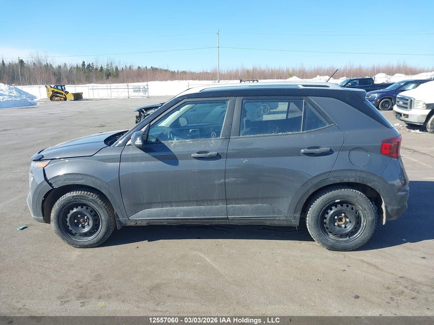 2023 Hyundai Venue Sel/Limited VIN: KMHRC8A30PU243506 Lot: 12557060