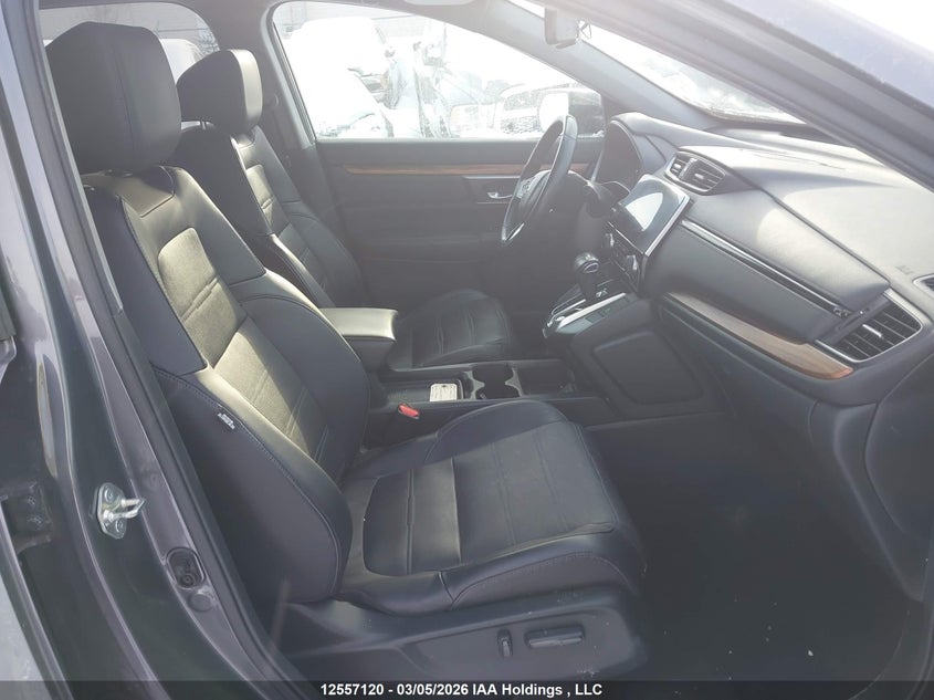 Auction sale of the 2018 HONDA CR V , vin: 2HKRW2H95JH136102, lot number: 12557120