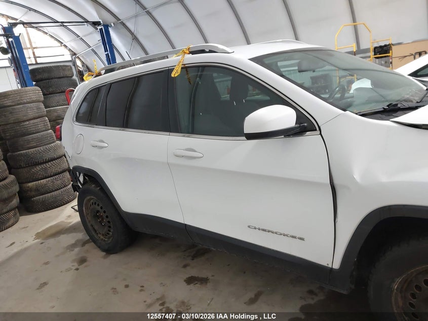 2015 Jeep Cherokee North VIN: 1C4PJMCS1FW538132 Lot: 12557407