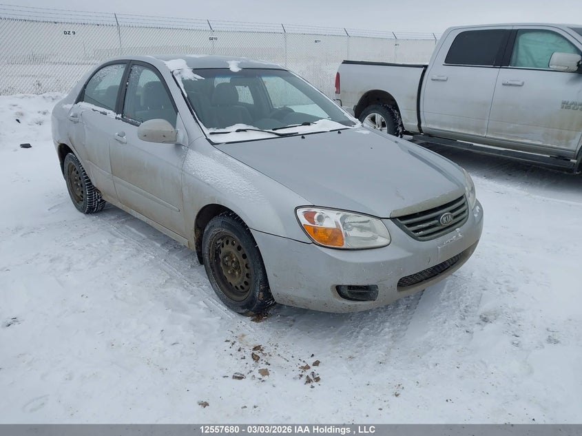 KNAFE121575458179 KIA SPECTRA Photo 1