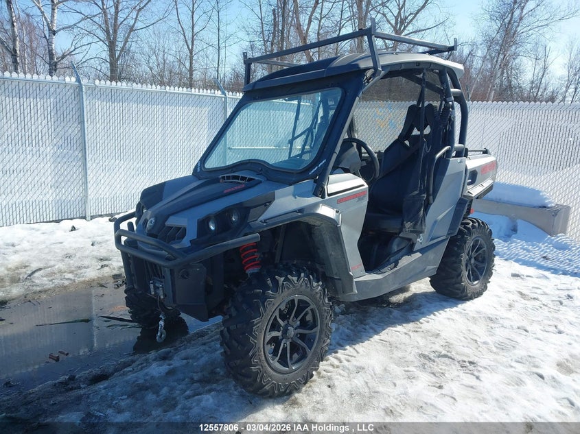 2017 CAN-AM/ BRP COMMANDER CAN-AM 800R XT 2