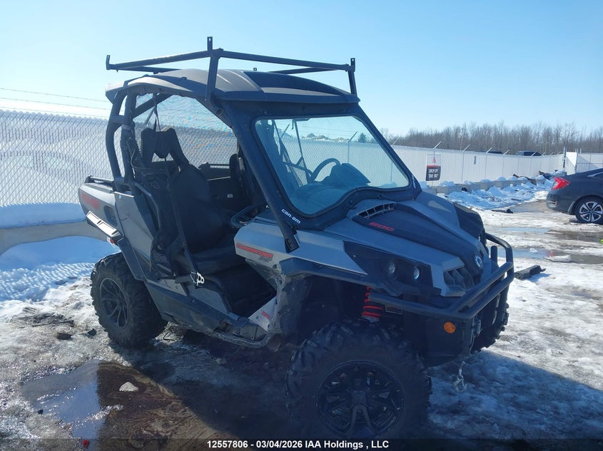 2017 CAN-AM/ BRP COMMANDER CAN-AM 800R XT 2