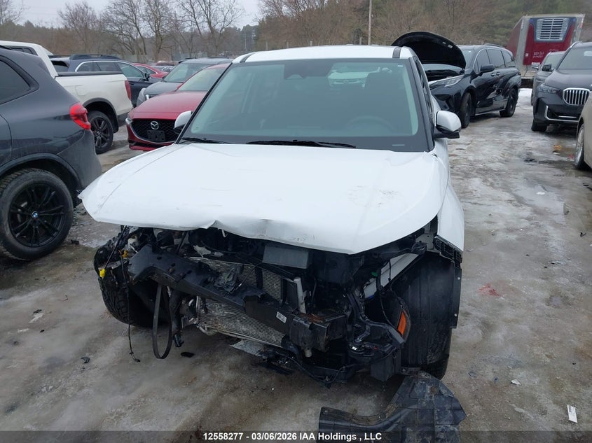 2023 Hyundai Venue Essential VIN: KMHRB8A37PU216578 Lot: 12558277