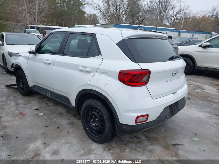 2023 Hyundai Venue Essential VIN: KMHRB8A37PU216578 Lot: 12558277