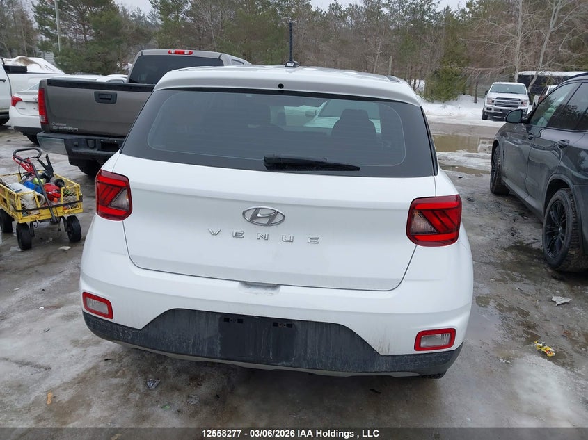 2023 Hyundai Venue Essential VIN: KMHRB8A37PU216578 Lot: 12558277
