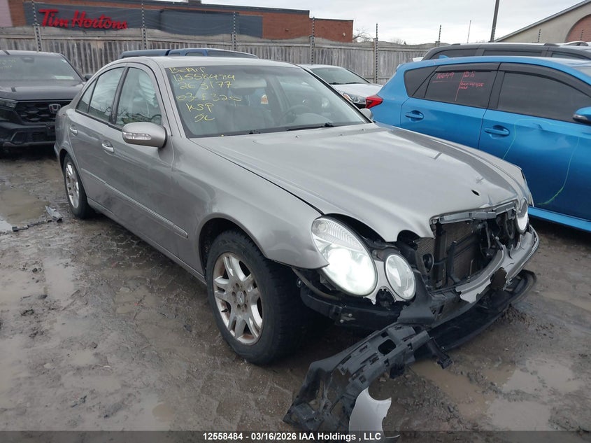 2003 MERCEDES-BENZ E 320