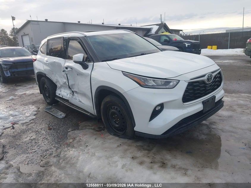 5TDGZRBH7NS590438 2022 Toyota Highlander auction photo 1
