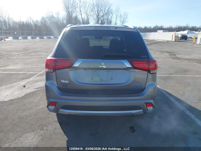 2018 Mitsubishi Outlander Phev VIN: JA4J24A58JZ615662 Lot: 12559416