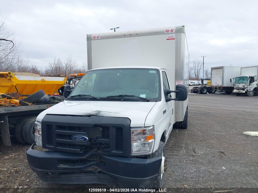2023 Ford Econoline 7.3 E450 Super Duty Cutaway Van White Lot 111012559519 Vin 1FDWE4FK6PDD28016