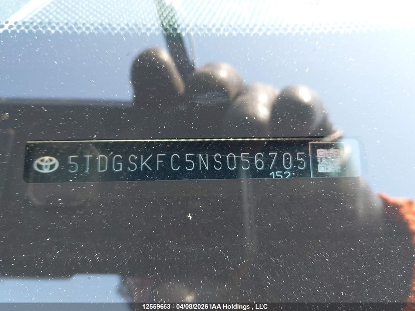 2022 Toyota Sienna Le/Xle/Xse/Limited/Platinum VIN: 5TDGSKFC5NS056705 Lot: 12559653