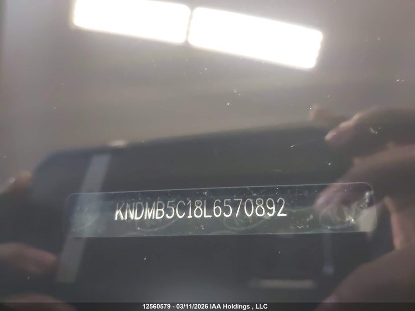2020 Kia Sedona Lx/Ex VIN: KNDMB5C18L6570892 Lot: 12560579