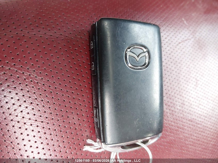 2020 Mazda 3 Preferred VIN: JM1BPBMM6L1162100 Lot: 12561180