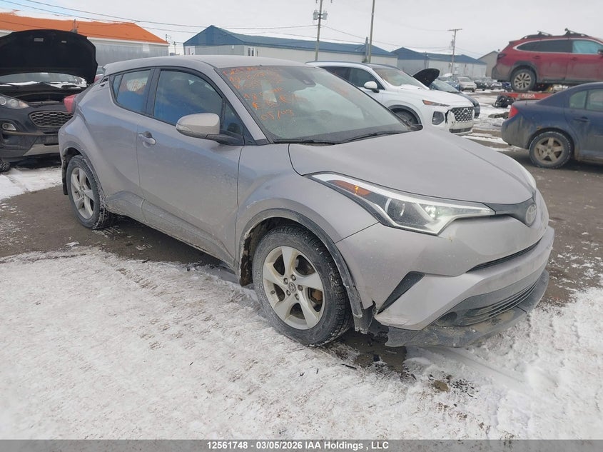 2018 TOYOTA C-HR XLE/XLE PREMIUM