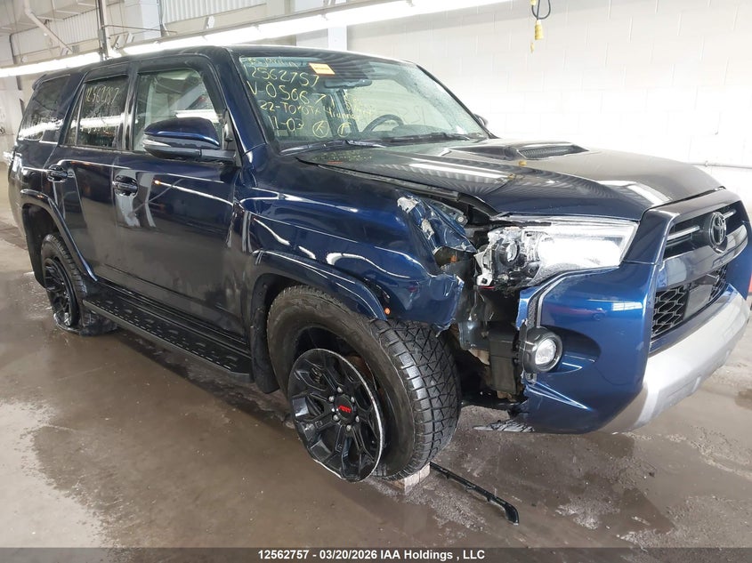 JTERU5JR1N6050671 2022 Toyota 4Runner auction photo 1