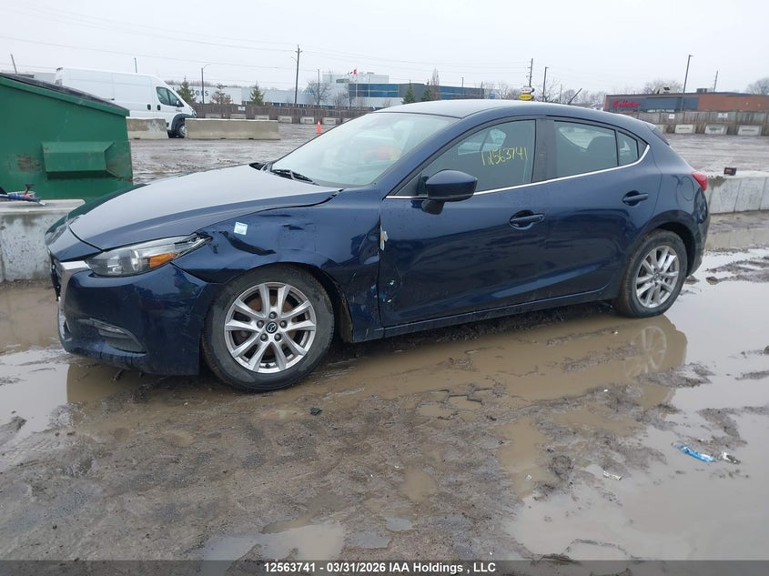 Vin: jm1bn1l7xh1152107, lot: 2957182, mazda mazda3 gs 20172