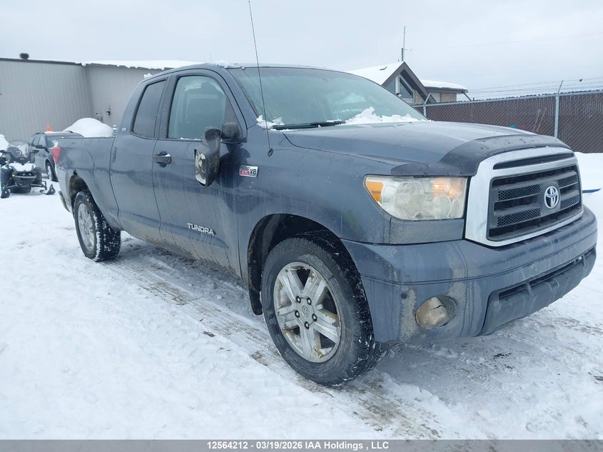 2010 TOYOTA TUNDRA DOUBLE CAB SR5