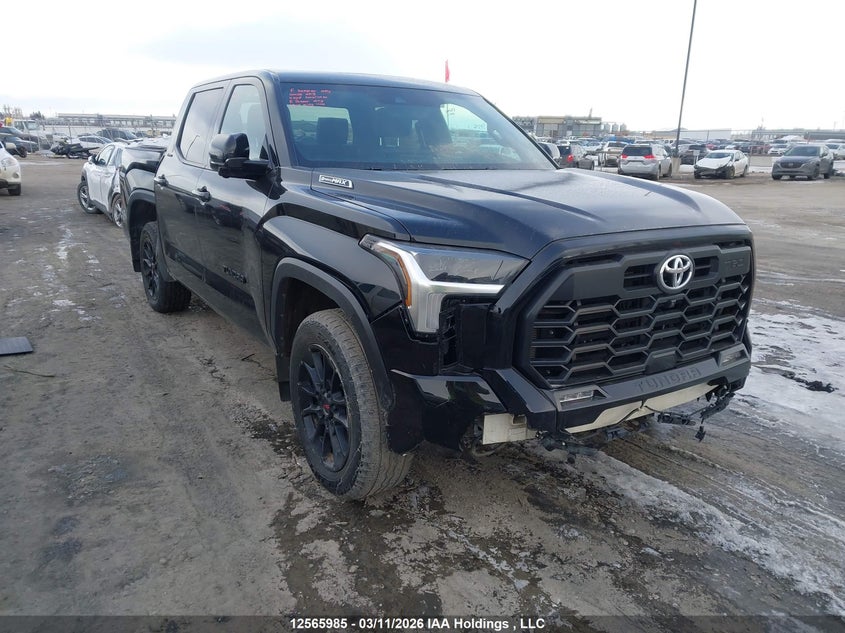 2025 TOYOTA TUNDRA HYBRID LIMITED 4X4