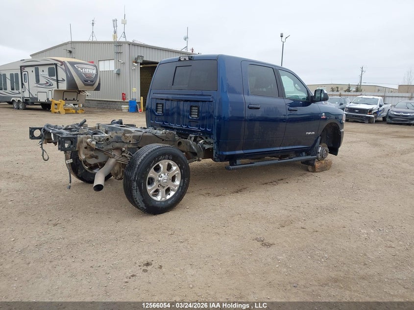 2022 Ram 3500 6.7 Big Horn/lone Star Blue Lot 111012566054 Vin 3C63R3LL5NG381655