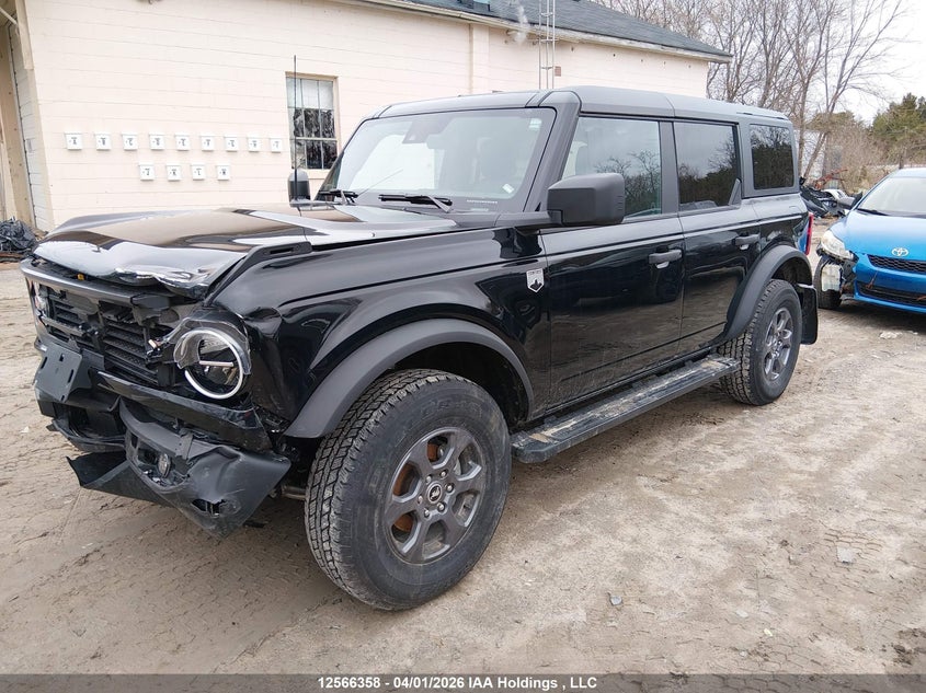 2024 Ford Bronco, Front, IAAI, VIN 1FMDE7BH6RLA67174 — photo 2