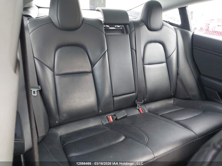 2020 Tesla Model 3 Standard Range Plus VIN: 5YJ3E1EA7LF715076 Lot: 12566466