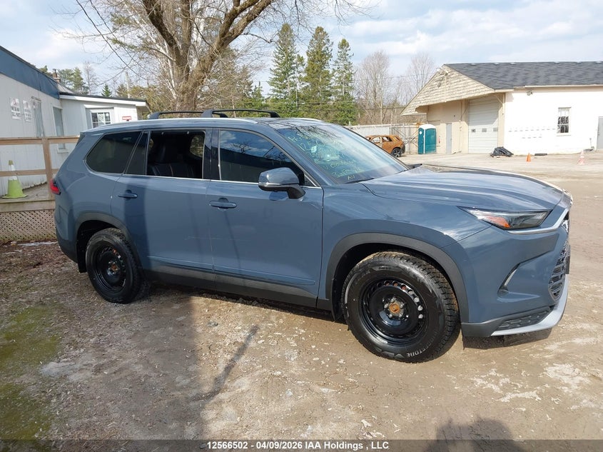 2024 Toyota Grand Highlander Hybrid Platinum VIN: 5TDADAB57RS007268 Lot: 12566502