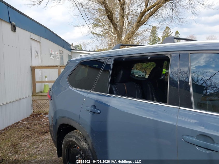 2024 Toyota Grand Highlander Hybrid Platinum VIN: 5TDADAB57RS007268 Lot: 12566502