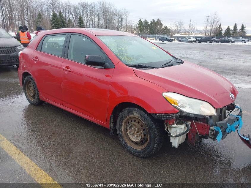 2013 TOYOTA MATRIX