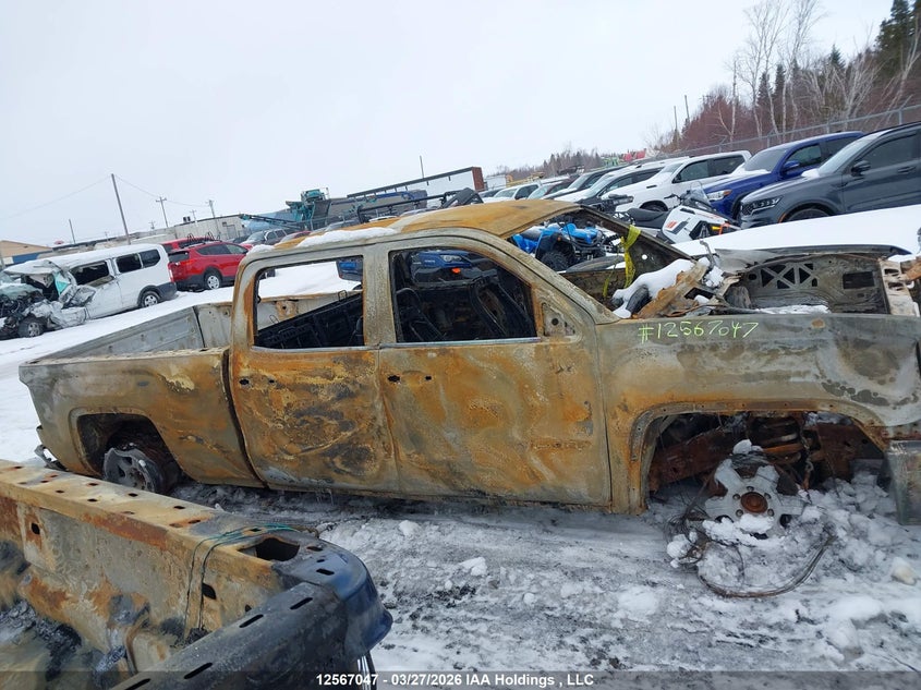 2015 GMC SIERRA 1500 PICKUP 5.3L V-8 DI, VVT, 355HP