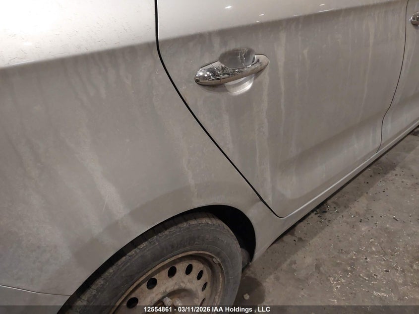 2014 Kia Rondo Ex/Ex Luxury/Se VIN: KNAHU8A32E7006912 Lot: 12554861X