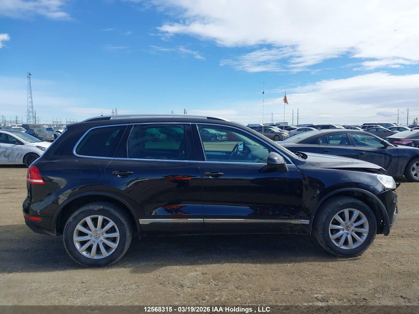 2012 Volkswagen Touareg 3.6L Comfortline/3.6L Execline/3.6L Highline VIN: WVGEF9BP8CD010738 Lot: 12568315
